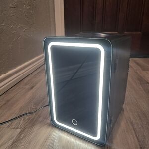 Mini Costmetic Fridge